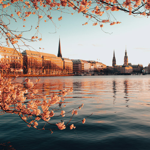 Hamburg in spring on the Inner Alster