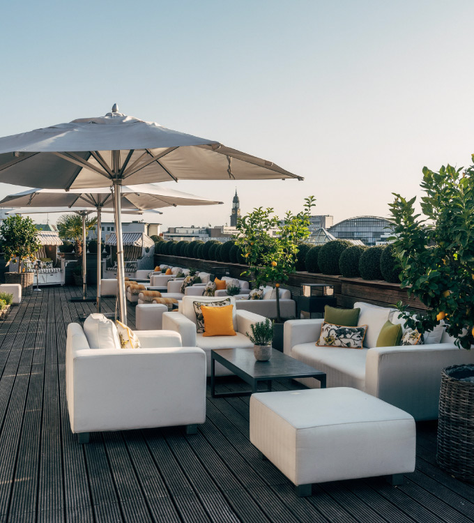 Seating capacity on the roof terrace