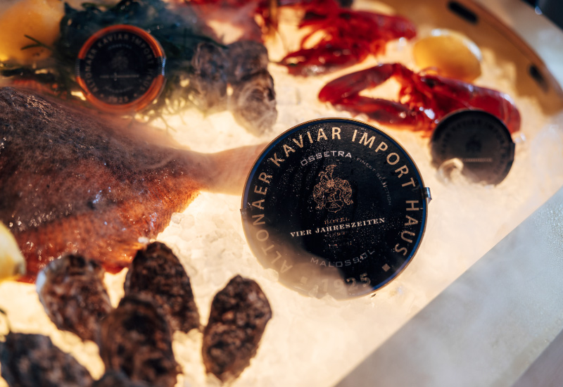 AKI Caviar on ice at the Hotel Vier Jahreszeiten